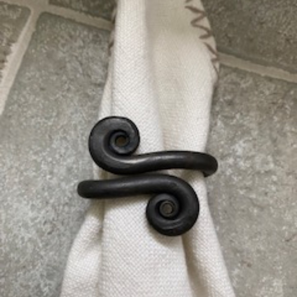napkins rings set of 4